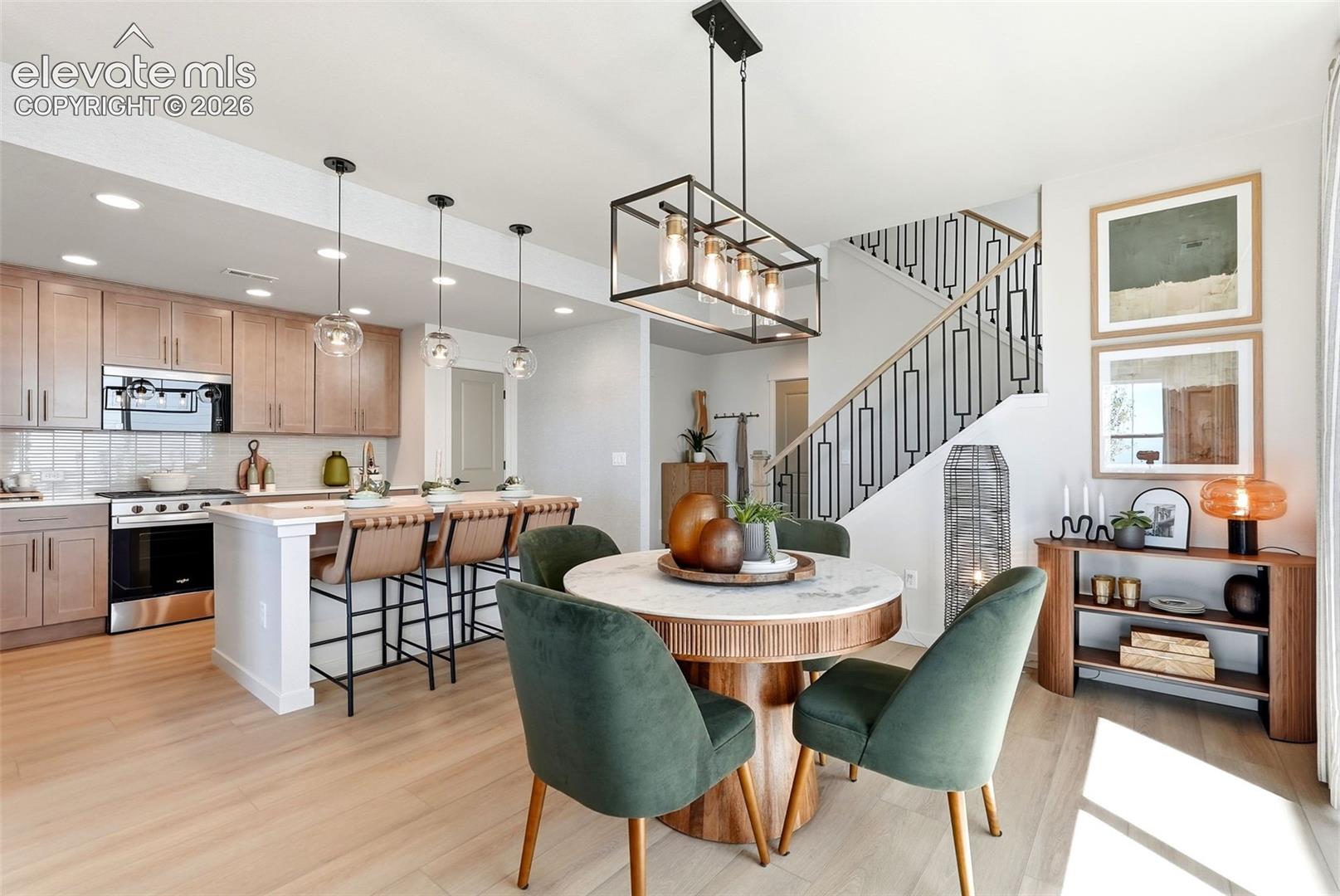 Photo 7 of 8711 Shorewood Drive, Colorado Springs