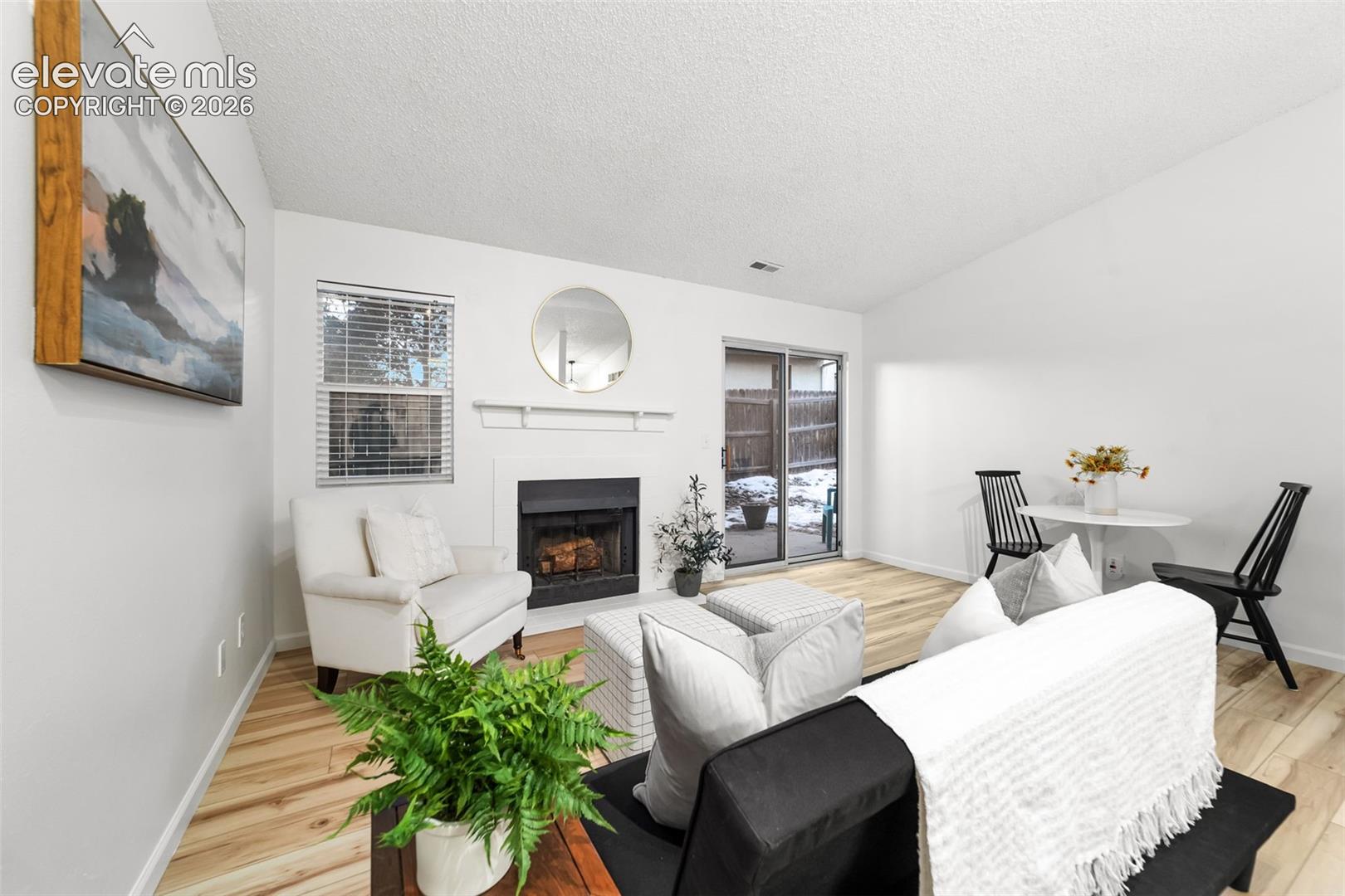 Photo 10 of 7504 Picacho Court, Colorado Springs
