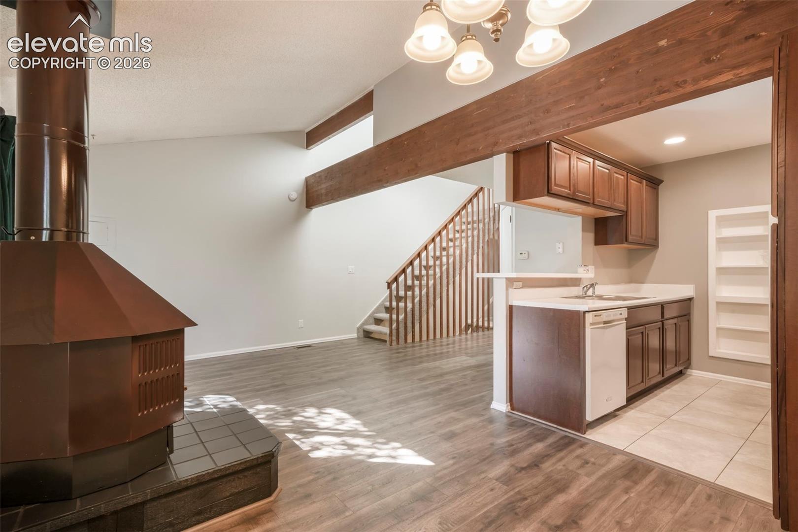 Photo 12 of 4547 Castlepoint Drive, Colorado Springs