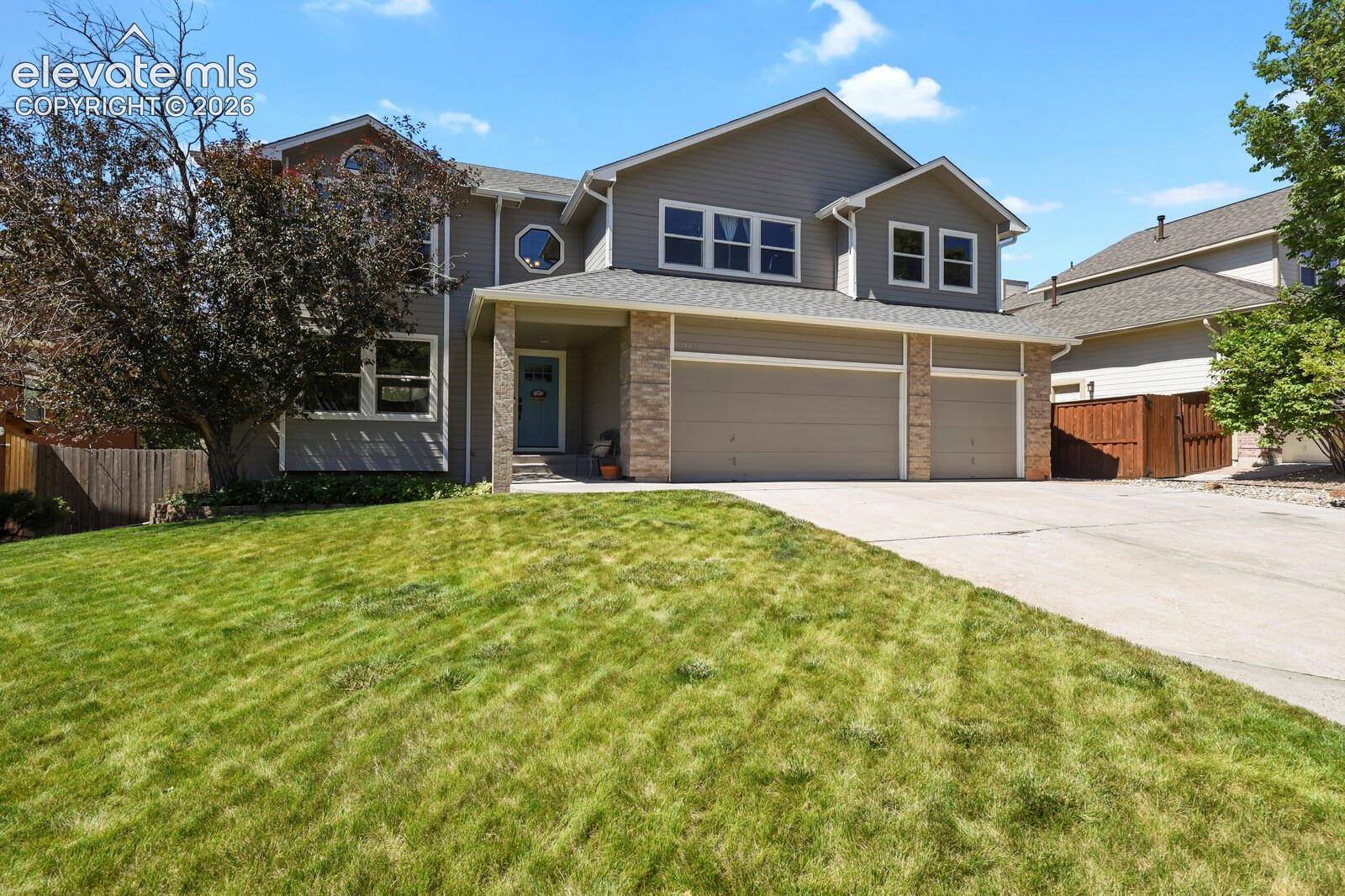 1865 Smoke Ridge Dr, Colorado Springs, CO 80919