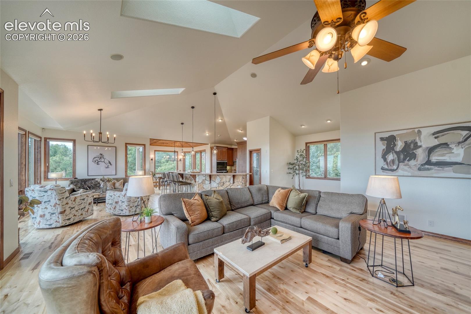 Photo 13 of 585 Vista Grande Drive, Colorado Springs