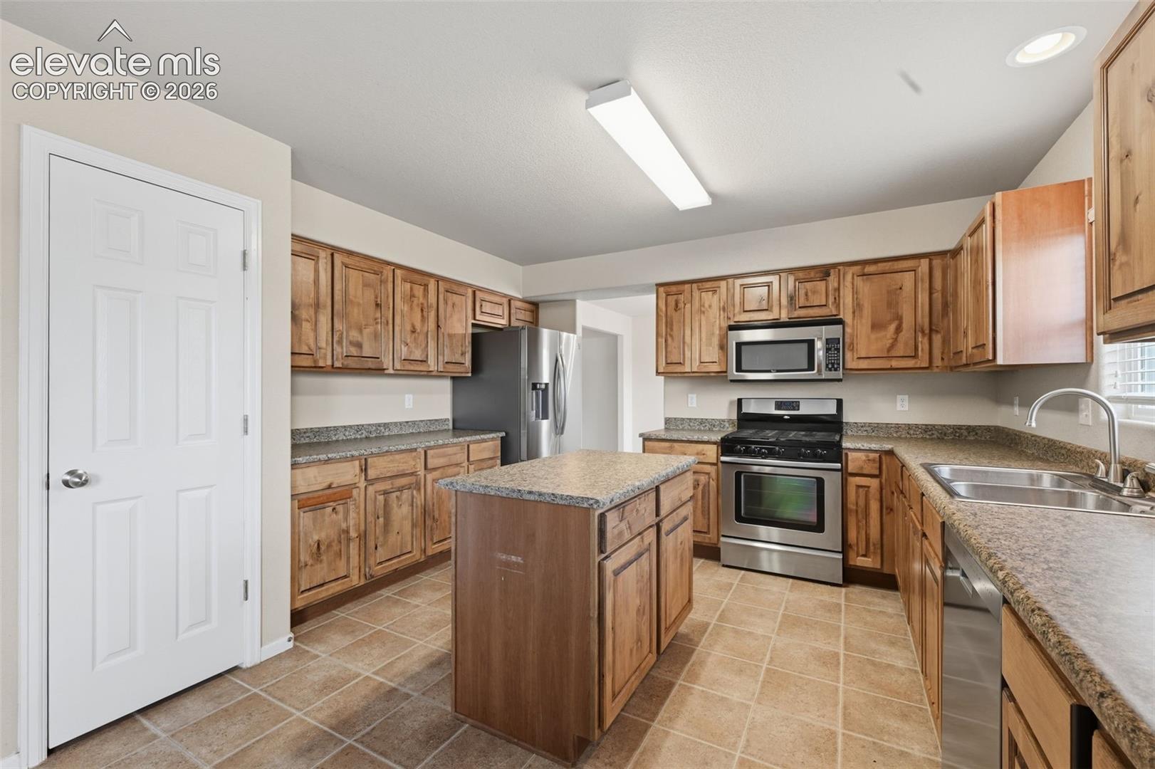 Photo 8 of 7106 Josh Byers Way, Fountain
