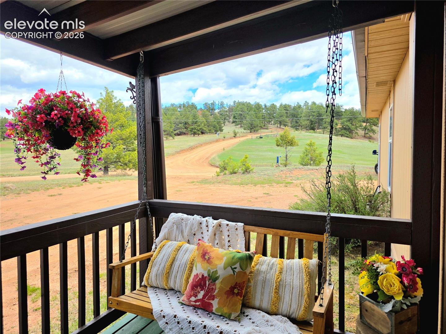 891 S Mountain Estates Rd, Florissant, CO 80816