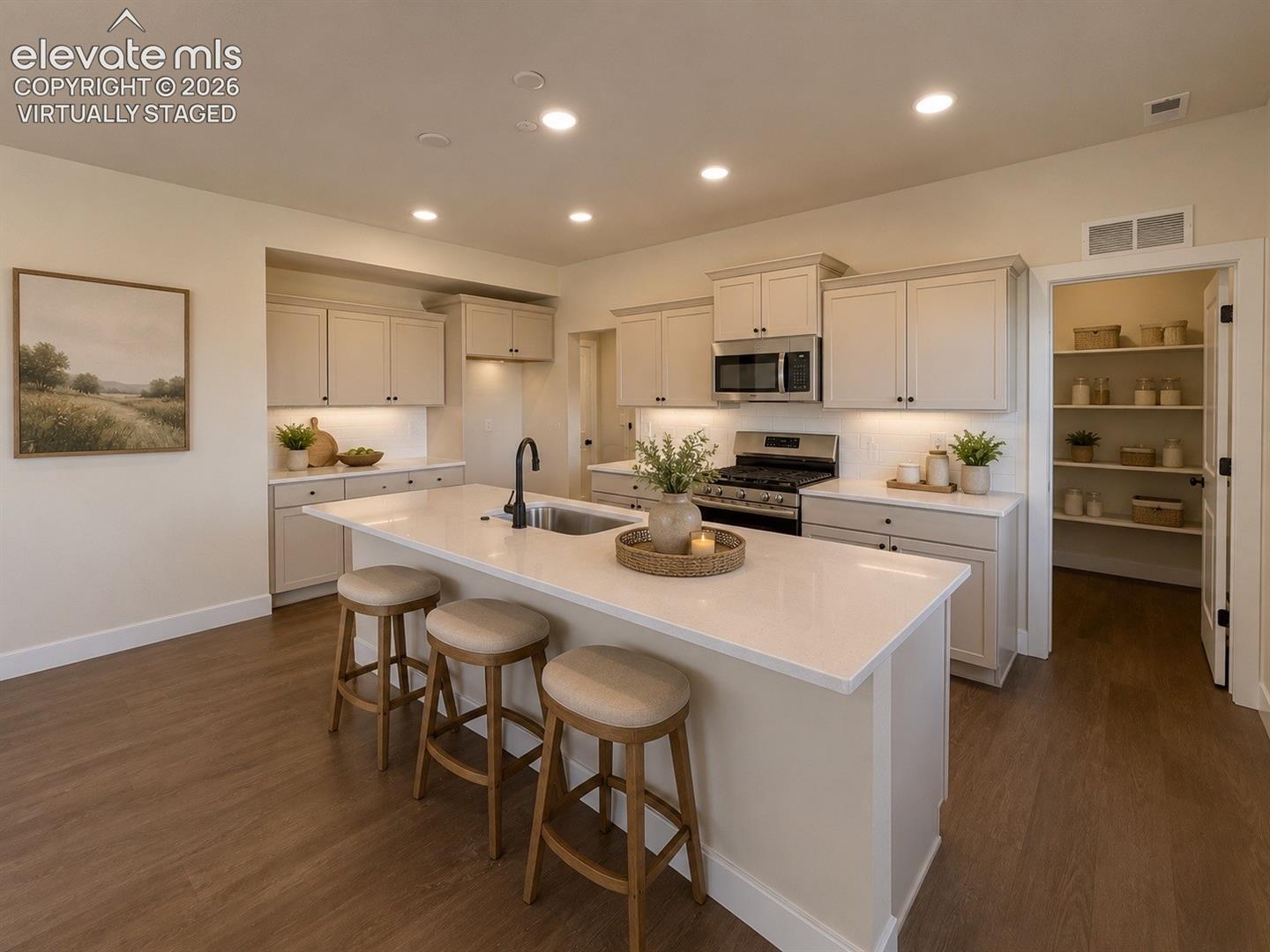 8206 Lemon Grass Road — photo 5