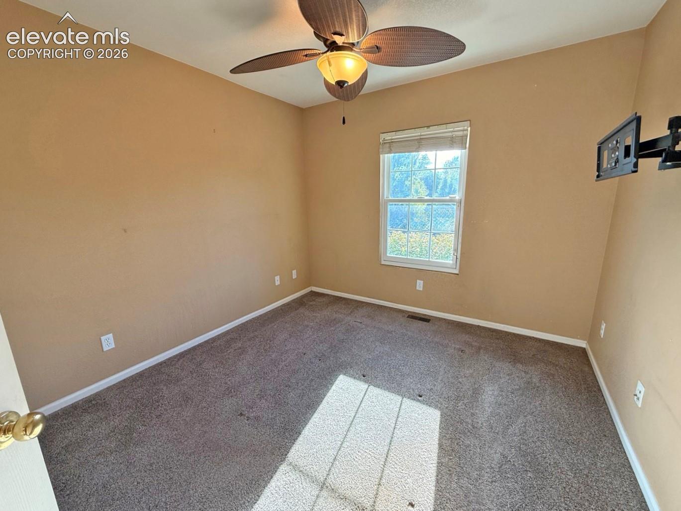 Photo 7 of 4433 Crow Creek Drive, Colorado Springs