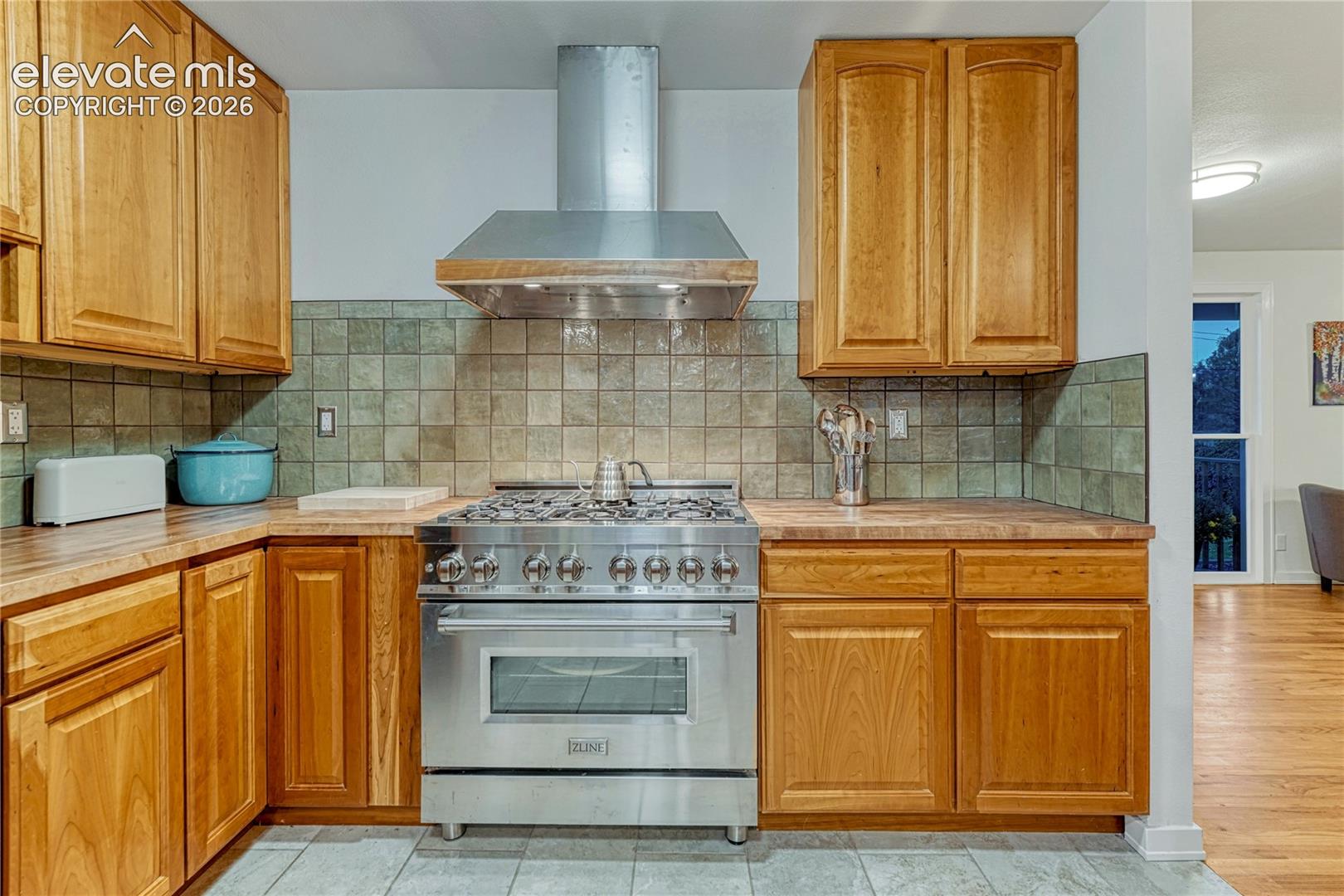 Photo 11 of 1221 E Madison Street, Colorado Springs