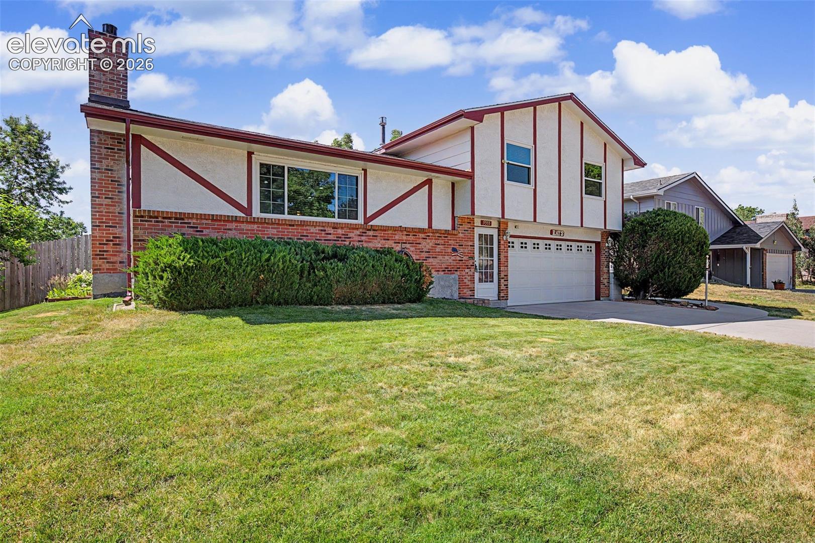 5555 Lantana Dr, Colorado Springs, CO 80915