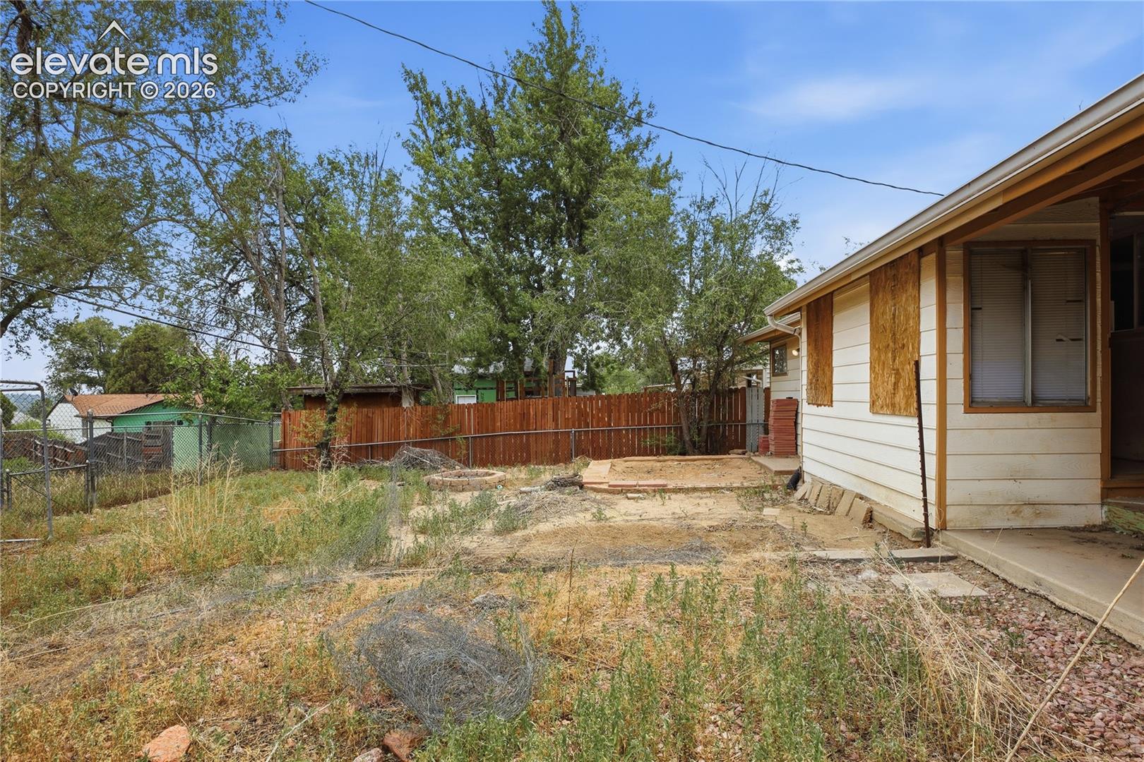 601 Huron Rd, Colorado Springs, CO 80910