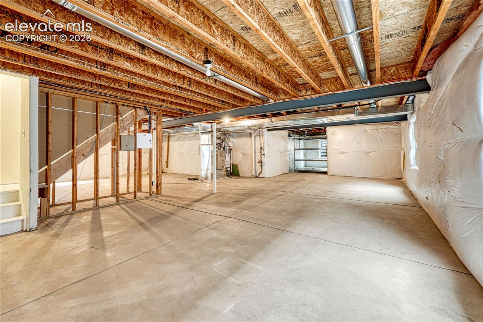 Large unfinished basement. 