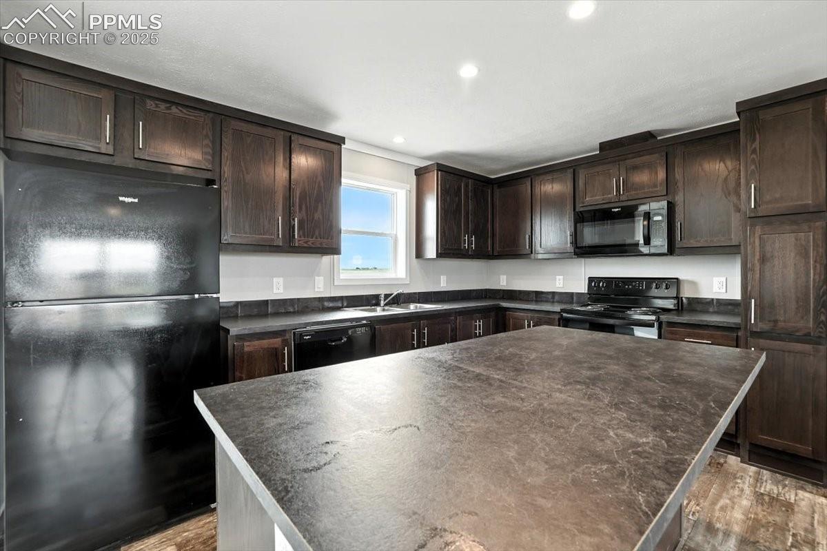 Photo 7 of 23585 Jayhawk Avenue, Colorado Springs