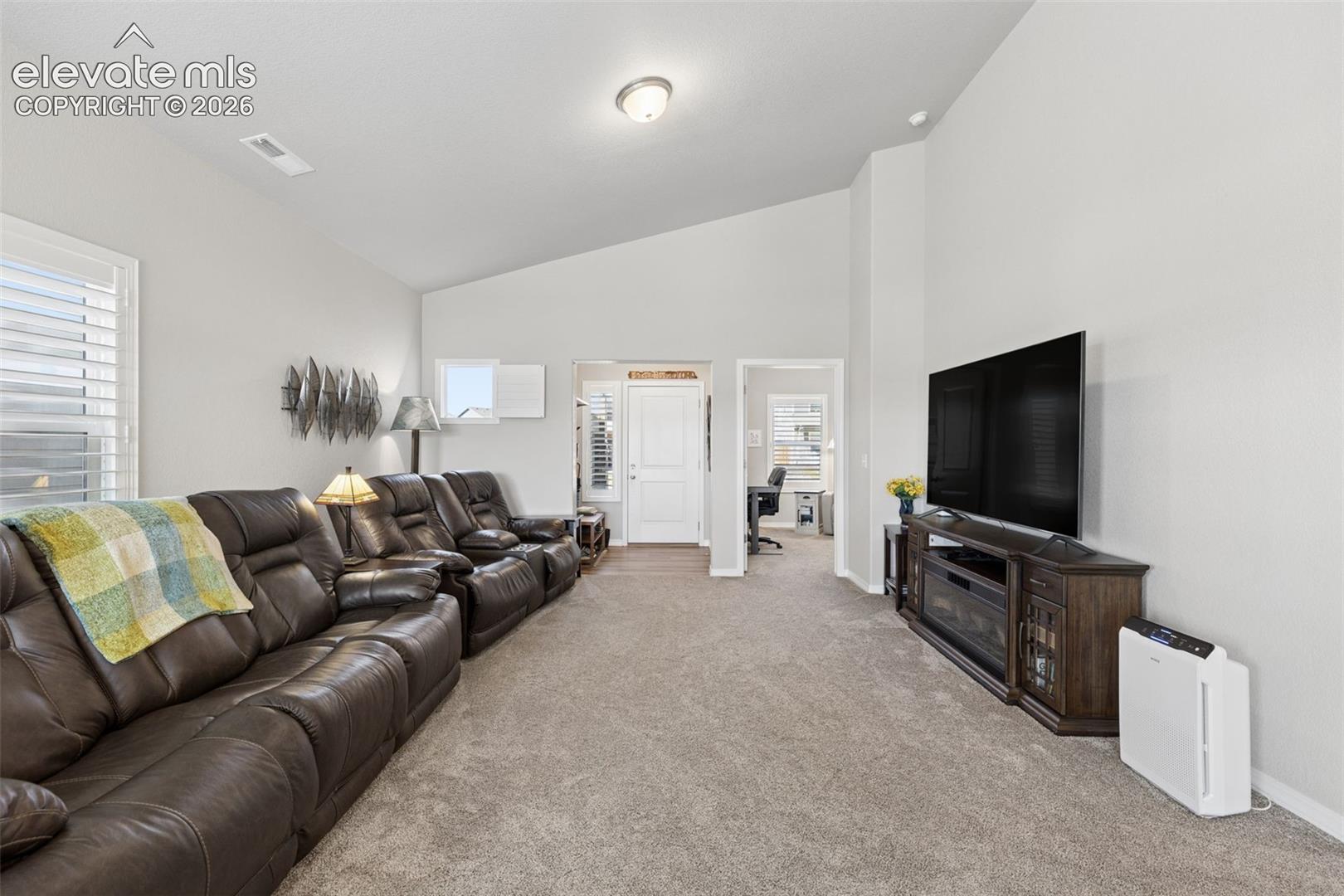 Photo 12 of 8675 Bynum Drive, Colorado Springs