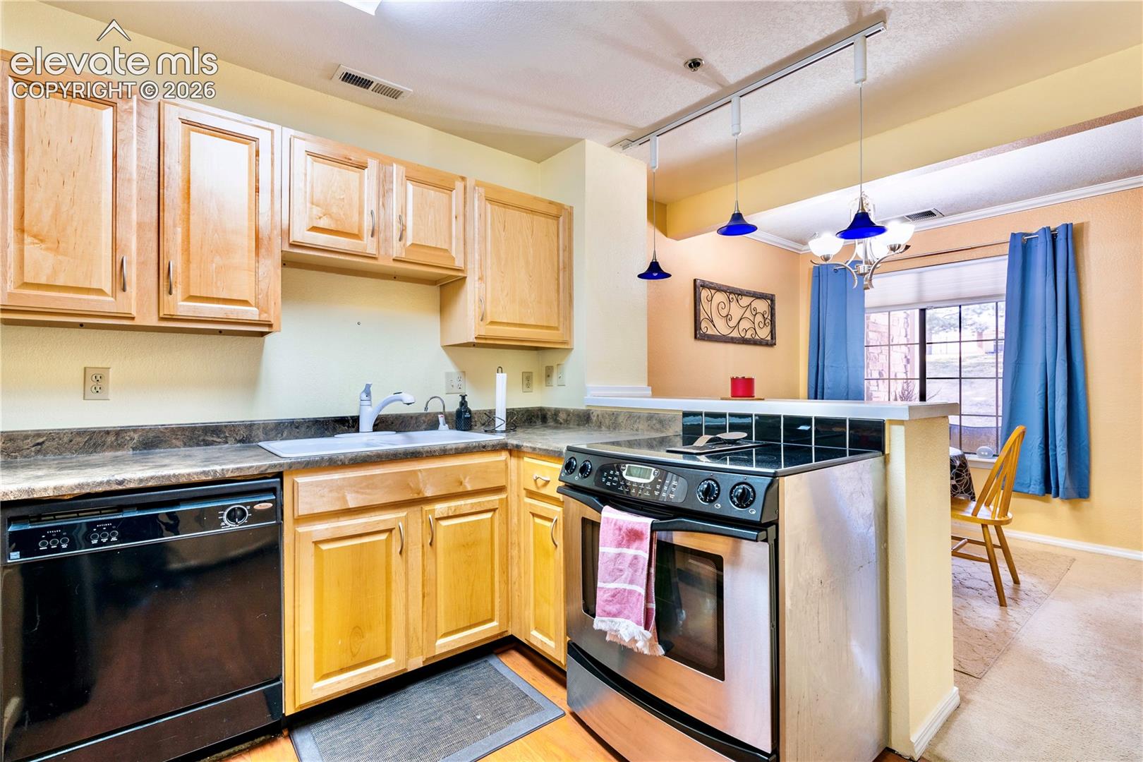 Photo 11 of 2170 Alicia Point #102, Colorado Springs