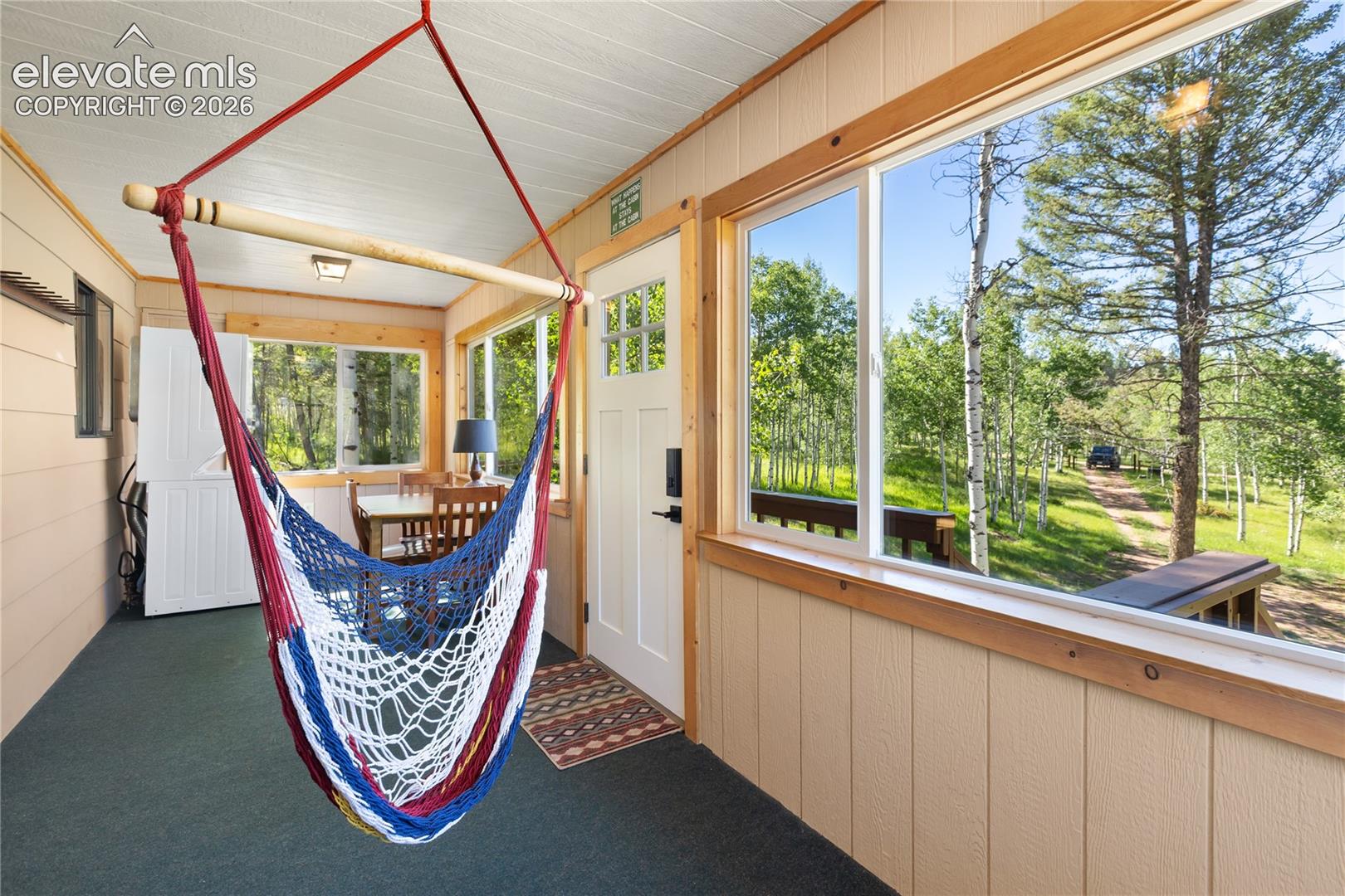 173 Deerview Dr, Florissant, CO 80816