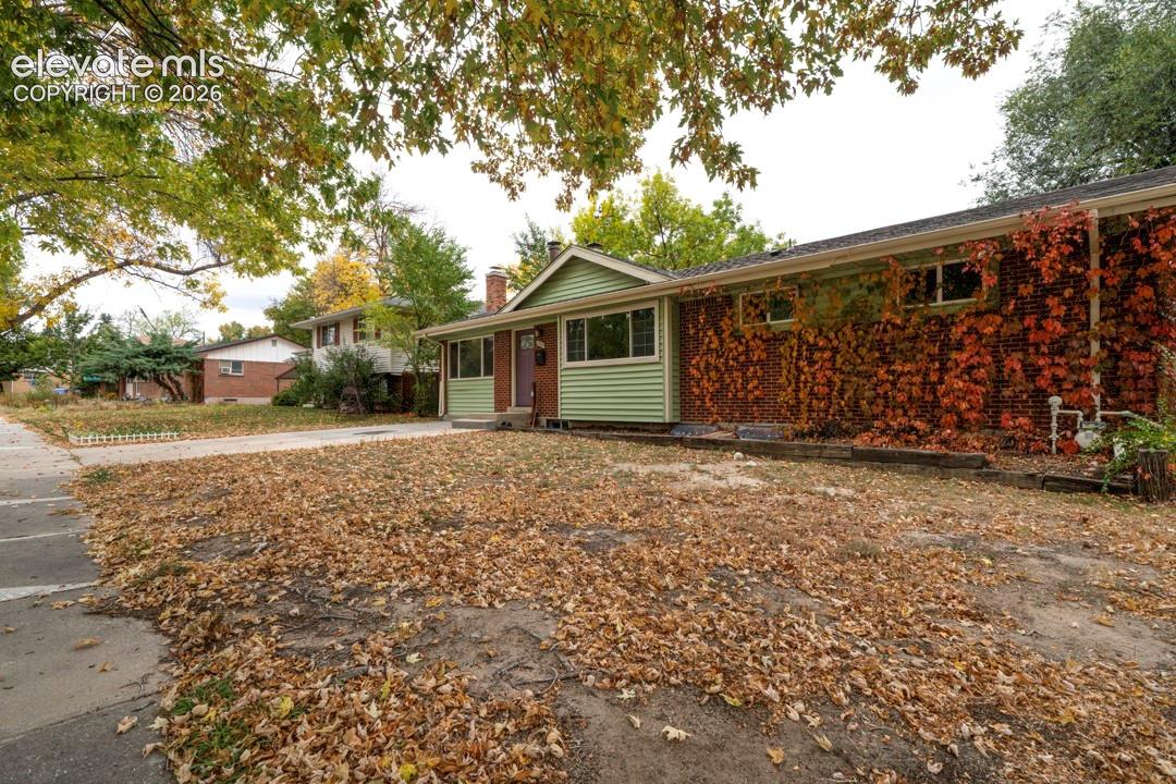 Photo 3 of 2009 Meyers Avenue, Colorado Springs