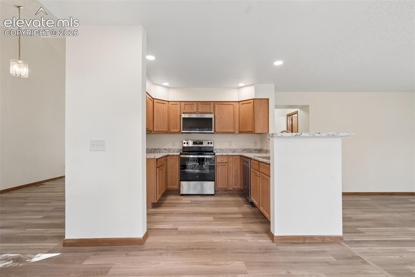 Photo 7 of 8245 Wilmington Drive, Colorado Springs