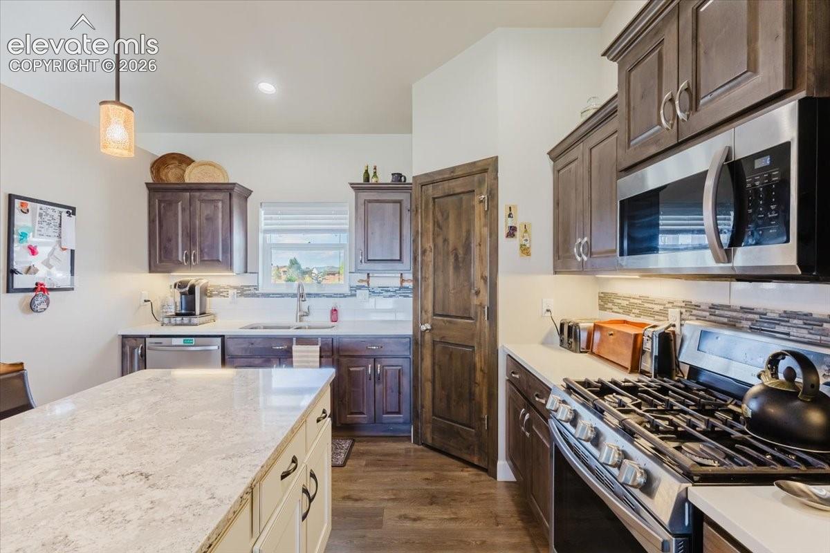 Photo 8 of 698 W McCulloch Boulevard, Pueblo West
