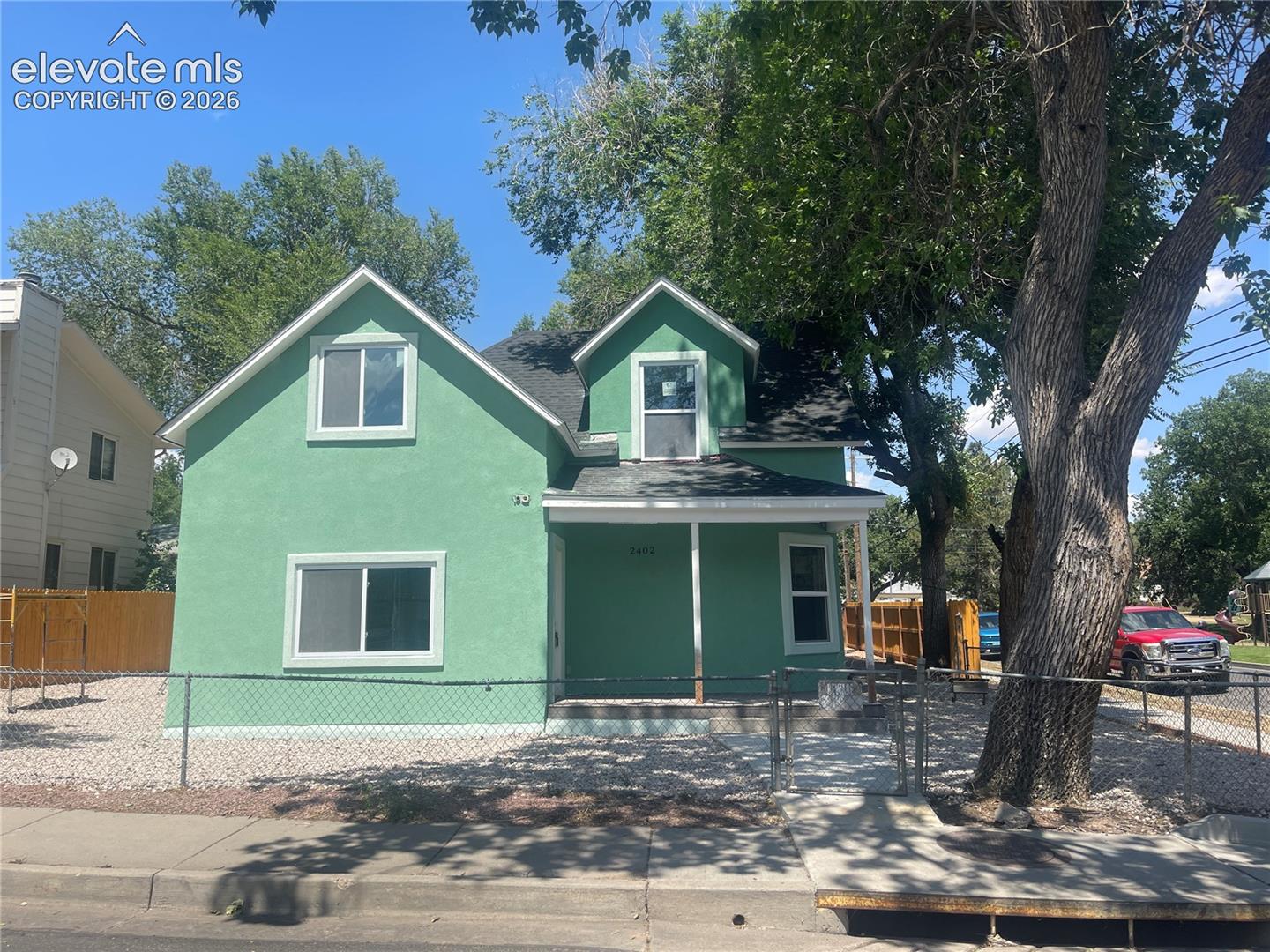 2402 Uintah St, Colorado Springs, CO 80904
