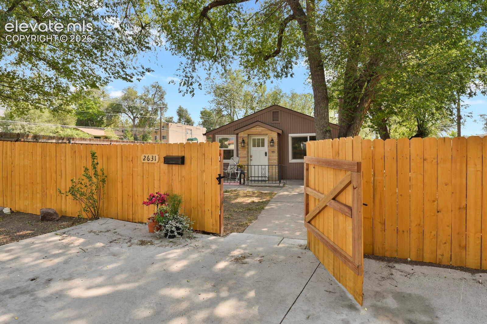 Featured Homes Featured Homes
