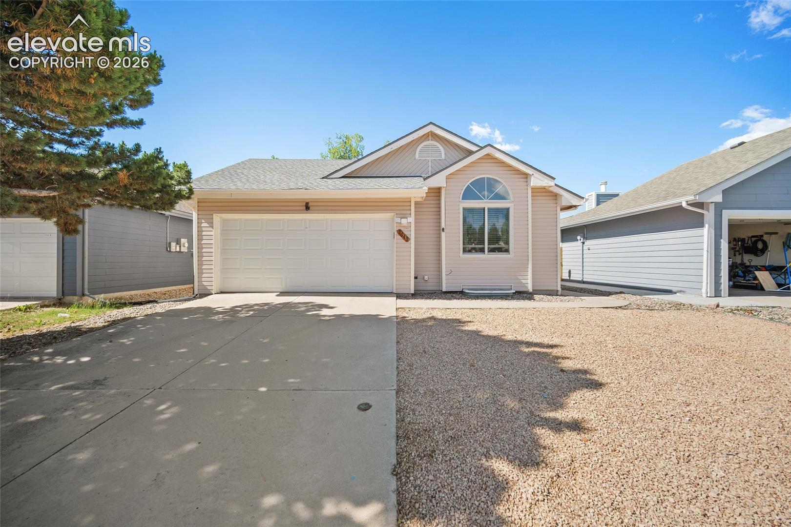 8643 Chancellor Dr, Colorado Springs, CO 80920