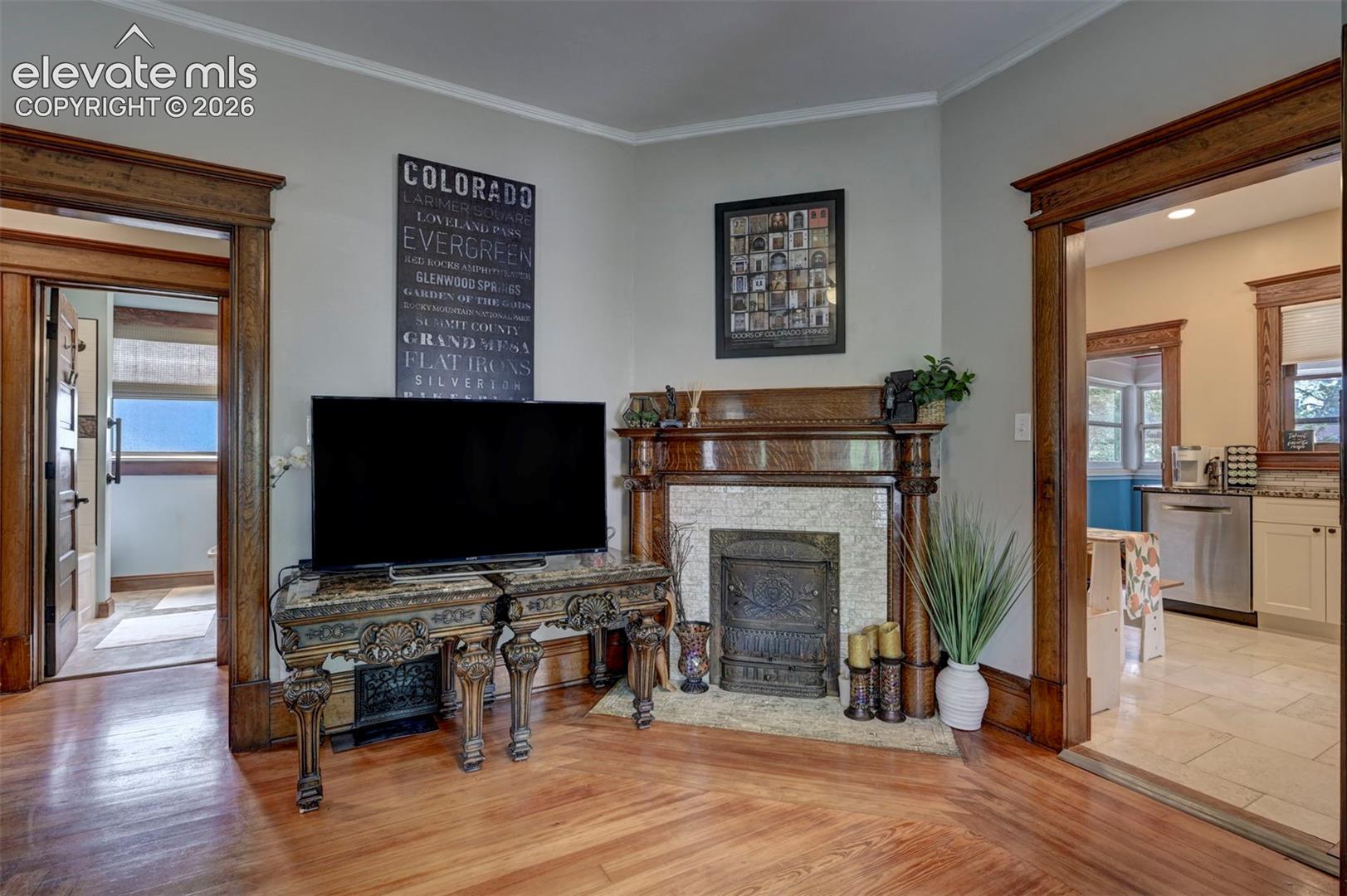 Photo 10 of 1003 E Boulder Street, Colorado Springs