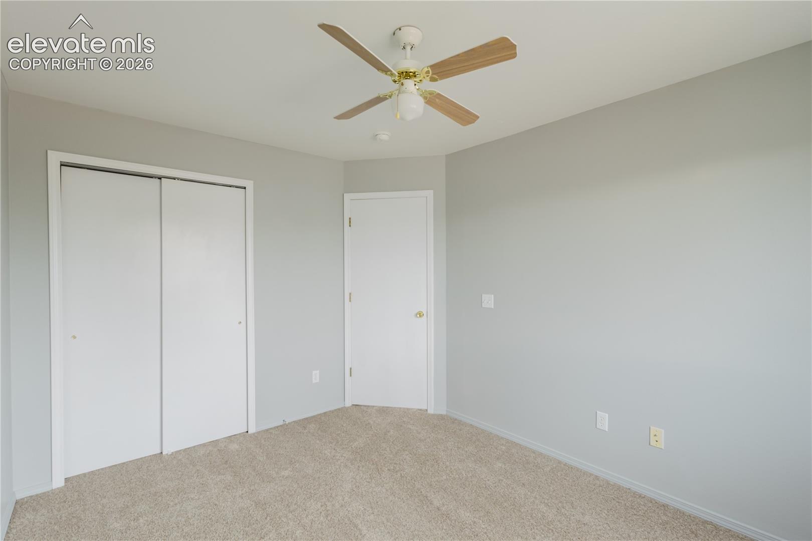 Upstairs bedroom 2