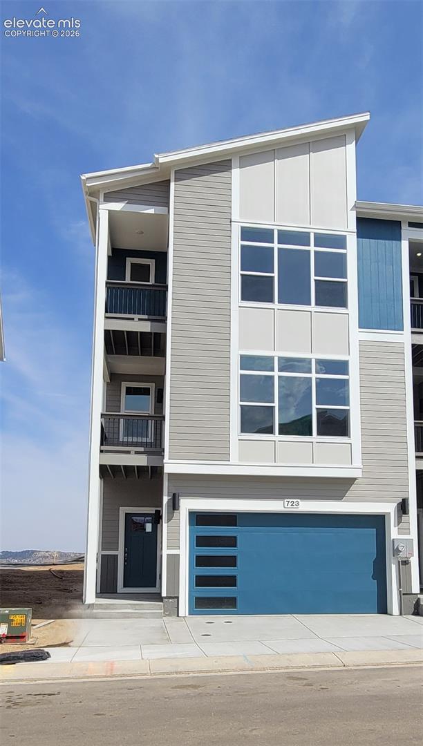 723 Belleza Vw, Colorado Springs, CO 80907