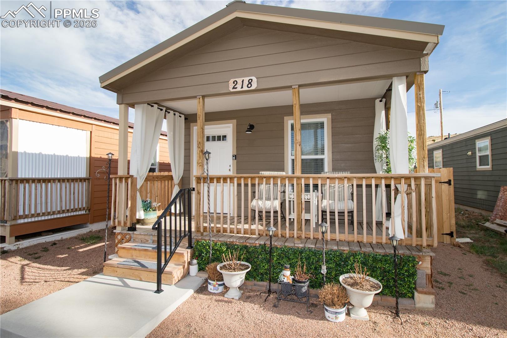 218 Thurlow Ave, Cripple Creek, CO 80813