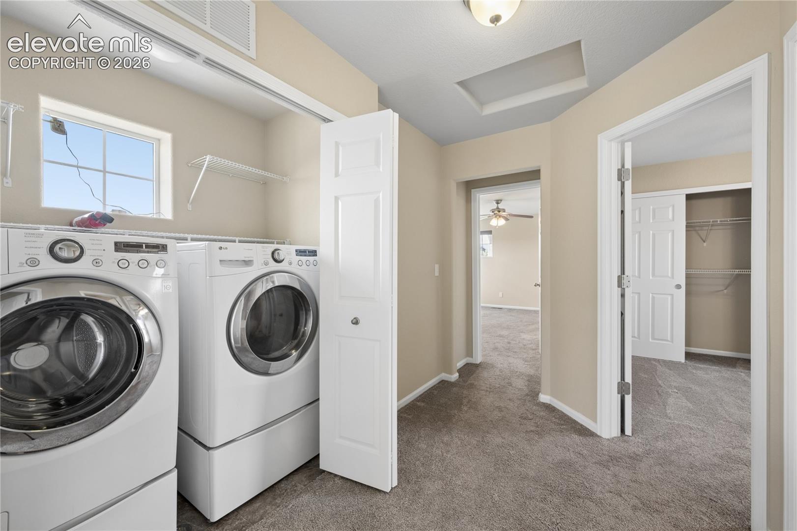Upper level laundry 
