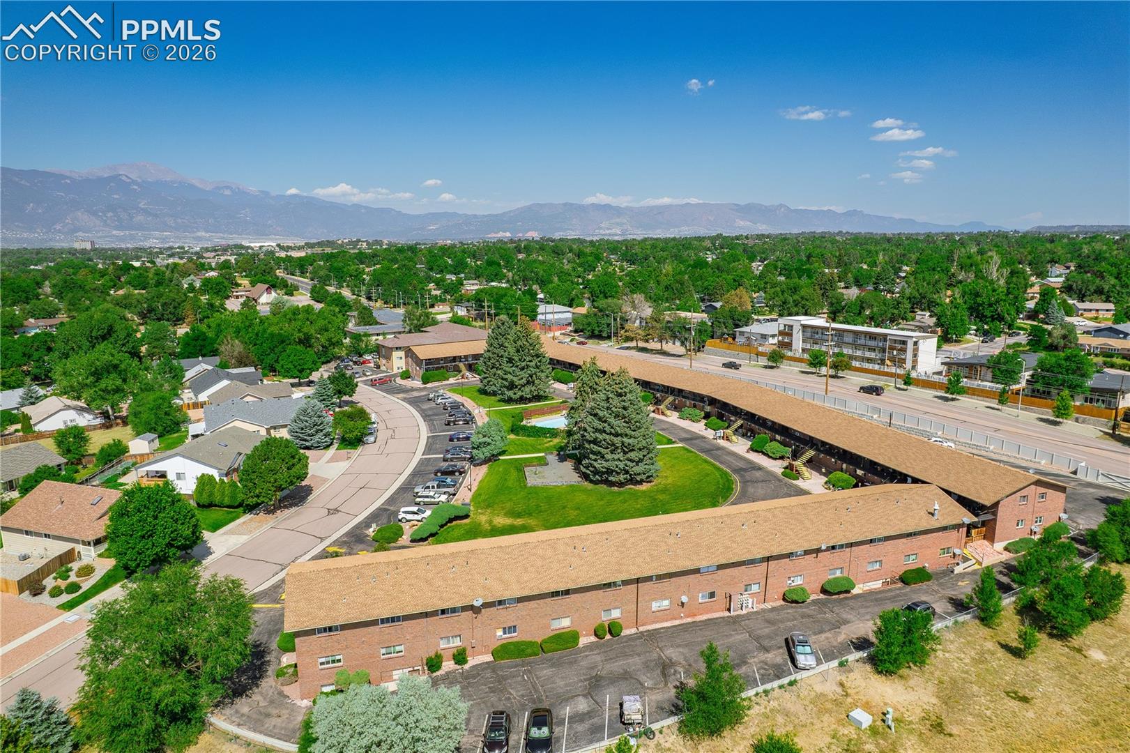 Photo 11 of 434 Valley Hi Circle #B6, Colorado Springs