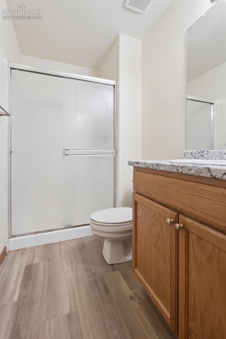 New Flooring, cabinet, countertops