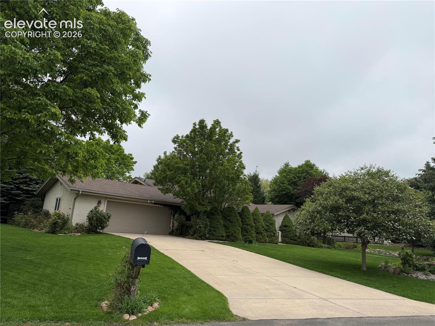 3020 Rockbrook Ln, Colorado Springs, CO 80904