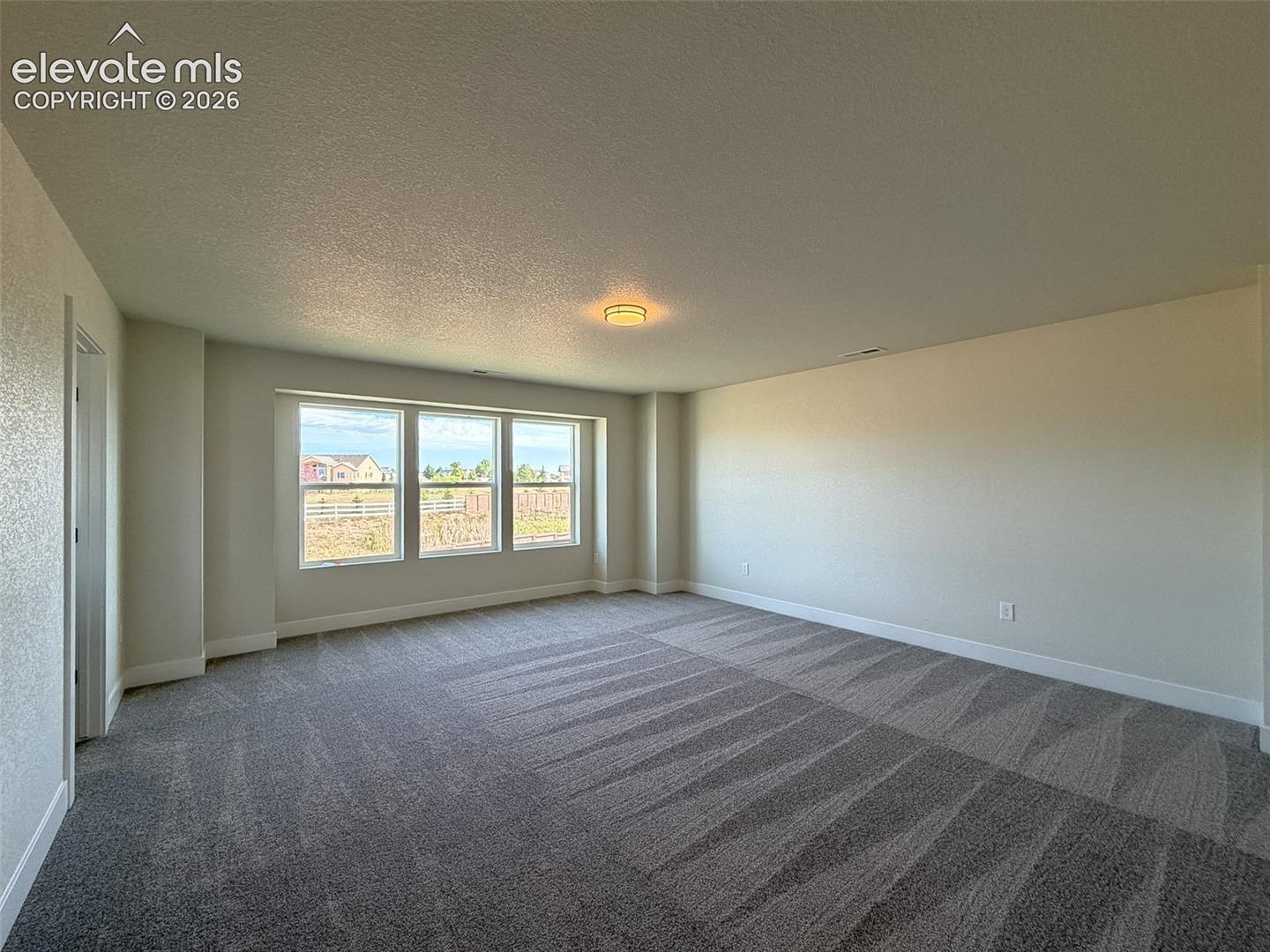 8285 Lemon Grass Road photo 17