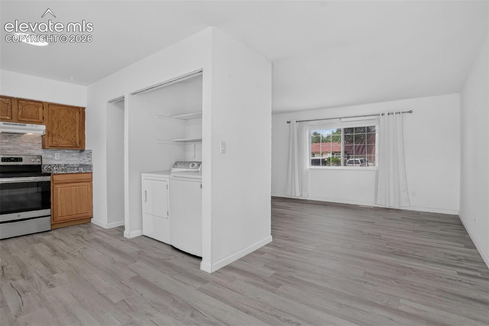 Photo 9 of 6770 Goldfield Drive, Colorado Springs