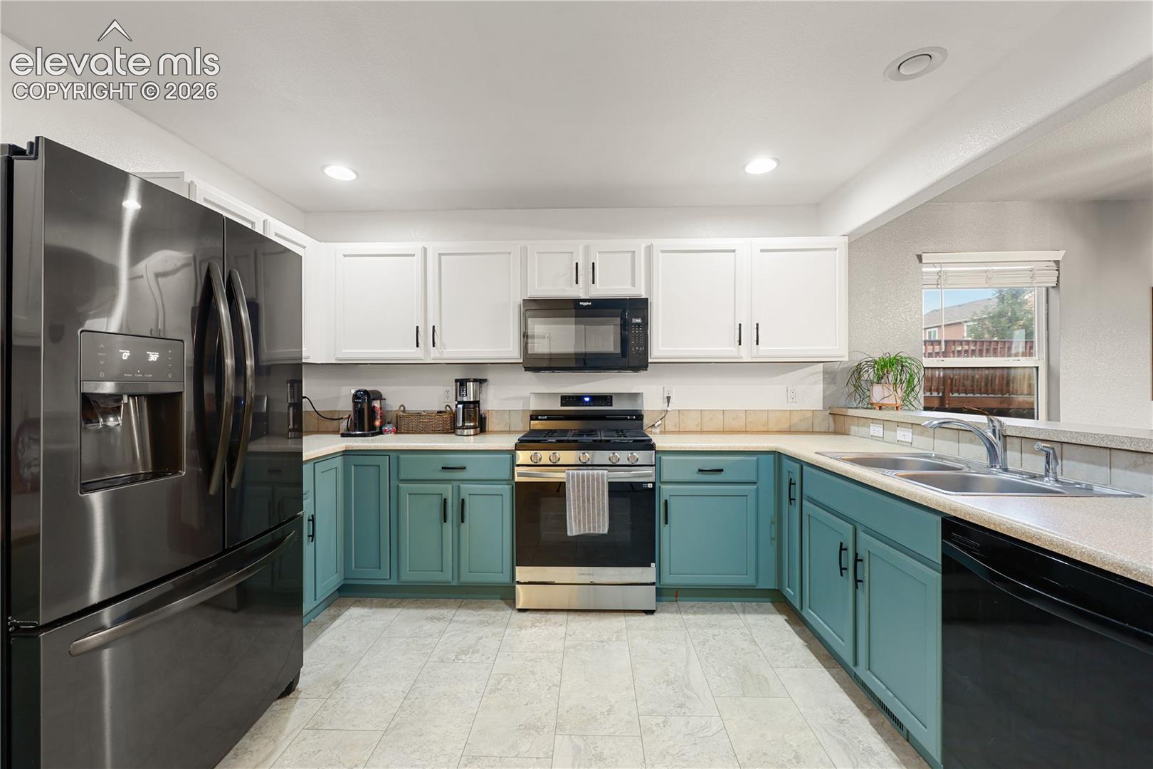 Photo 11 of 7755 Mountain Laurel Drive, Colorado Springs