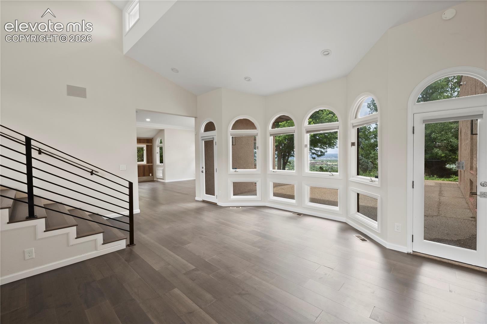 Photo 6 of 830 Appian Court, Colorado Springs