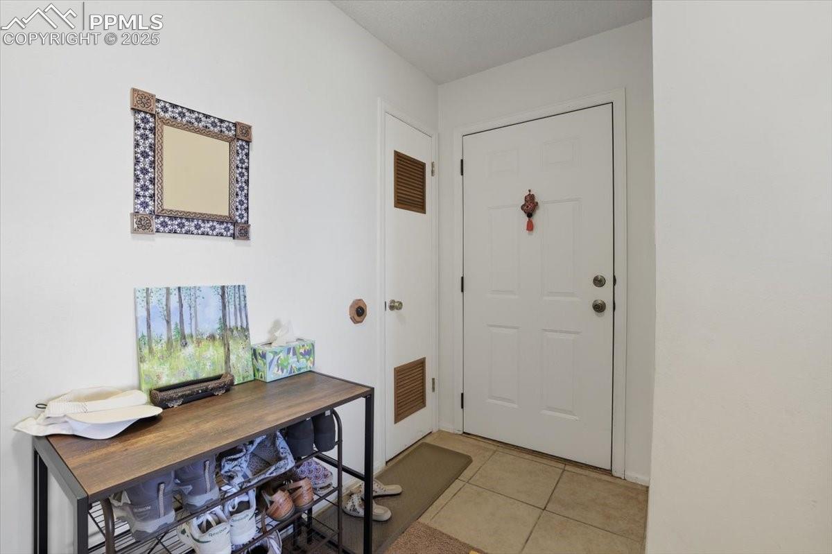 Photo 6 of 2245 Split Rock Drive, Colorado Springs