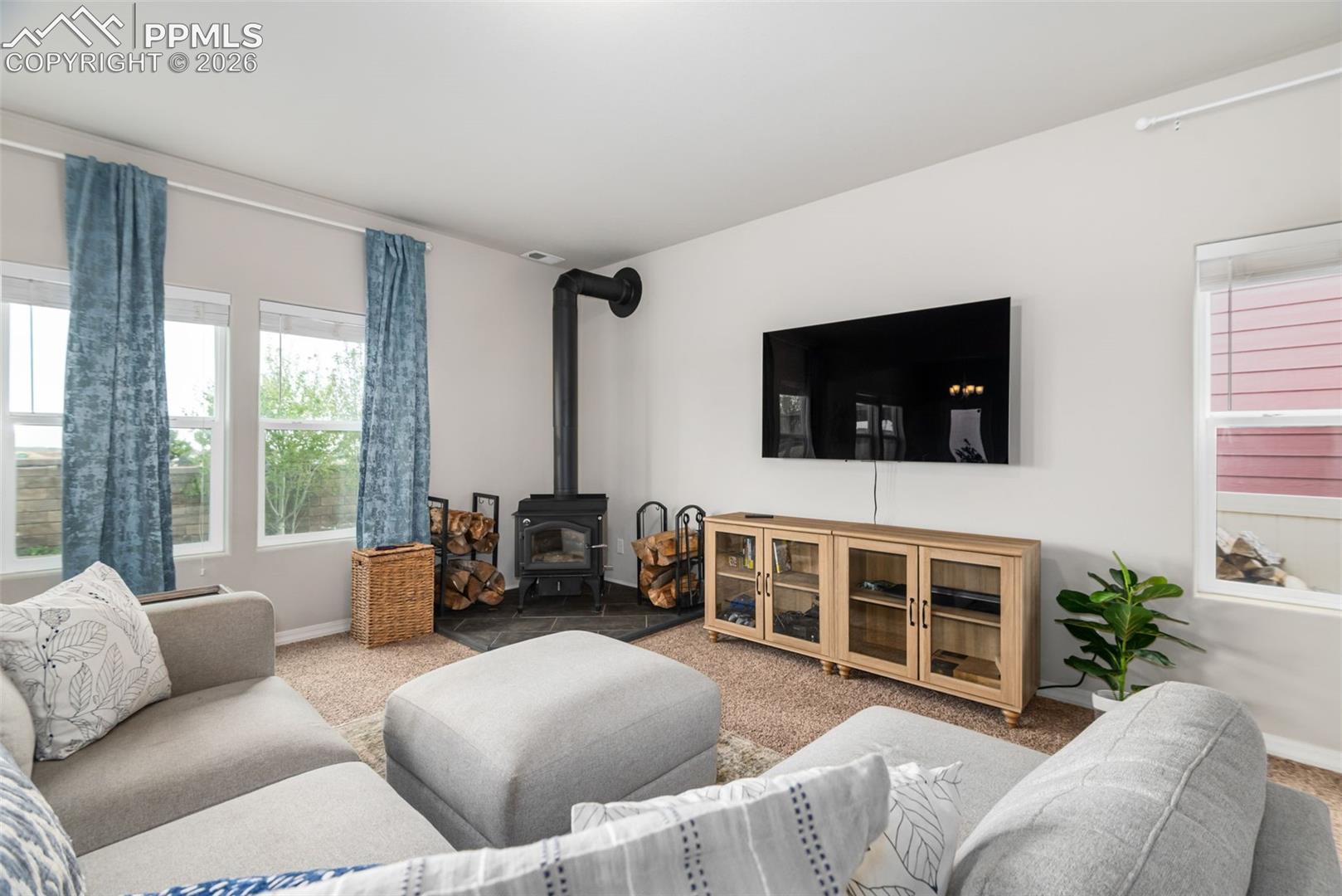 Photo 13 of 9064 Vanderwood Road, Colorado Springs