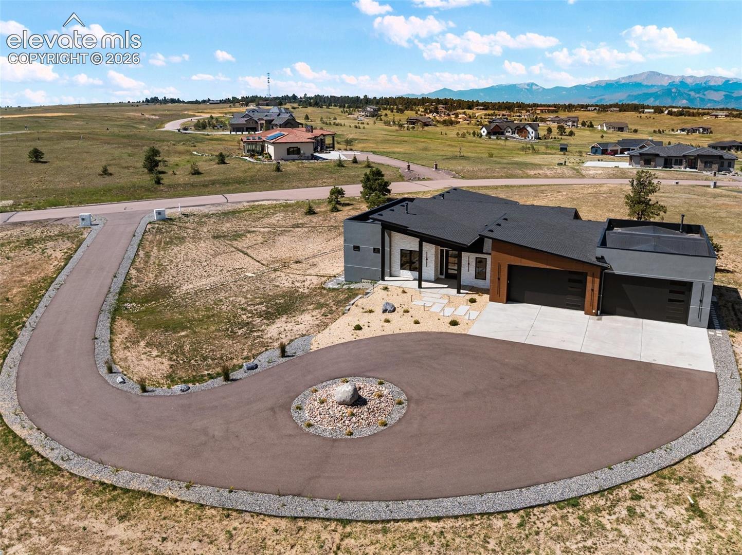 Photo 8 of 4257 Silver Nell Drive, Colorado Springs