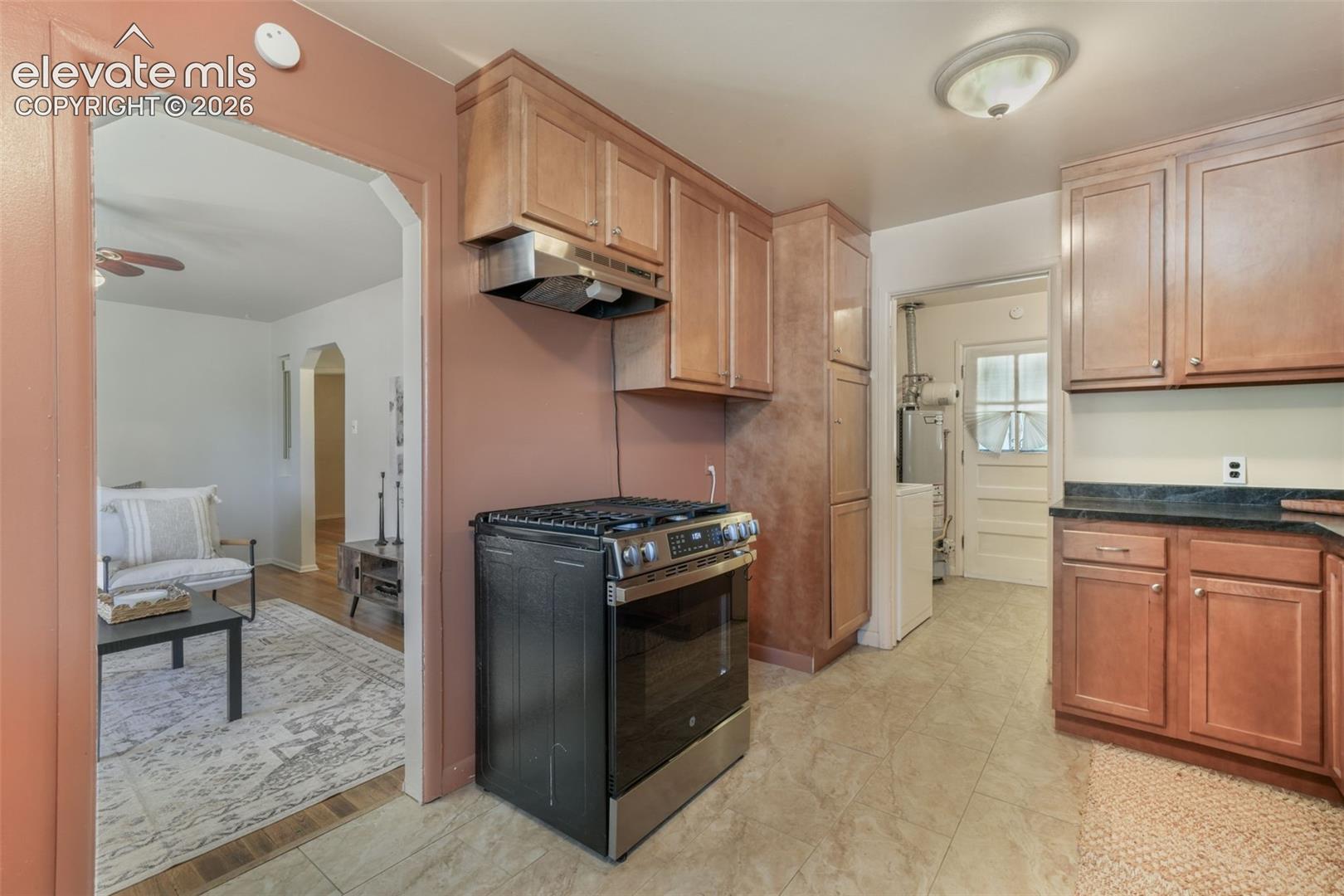 Photo 13 of 920 S Canosa Court, Denver