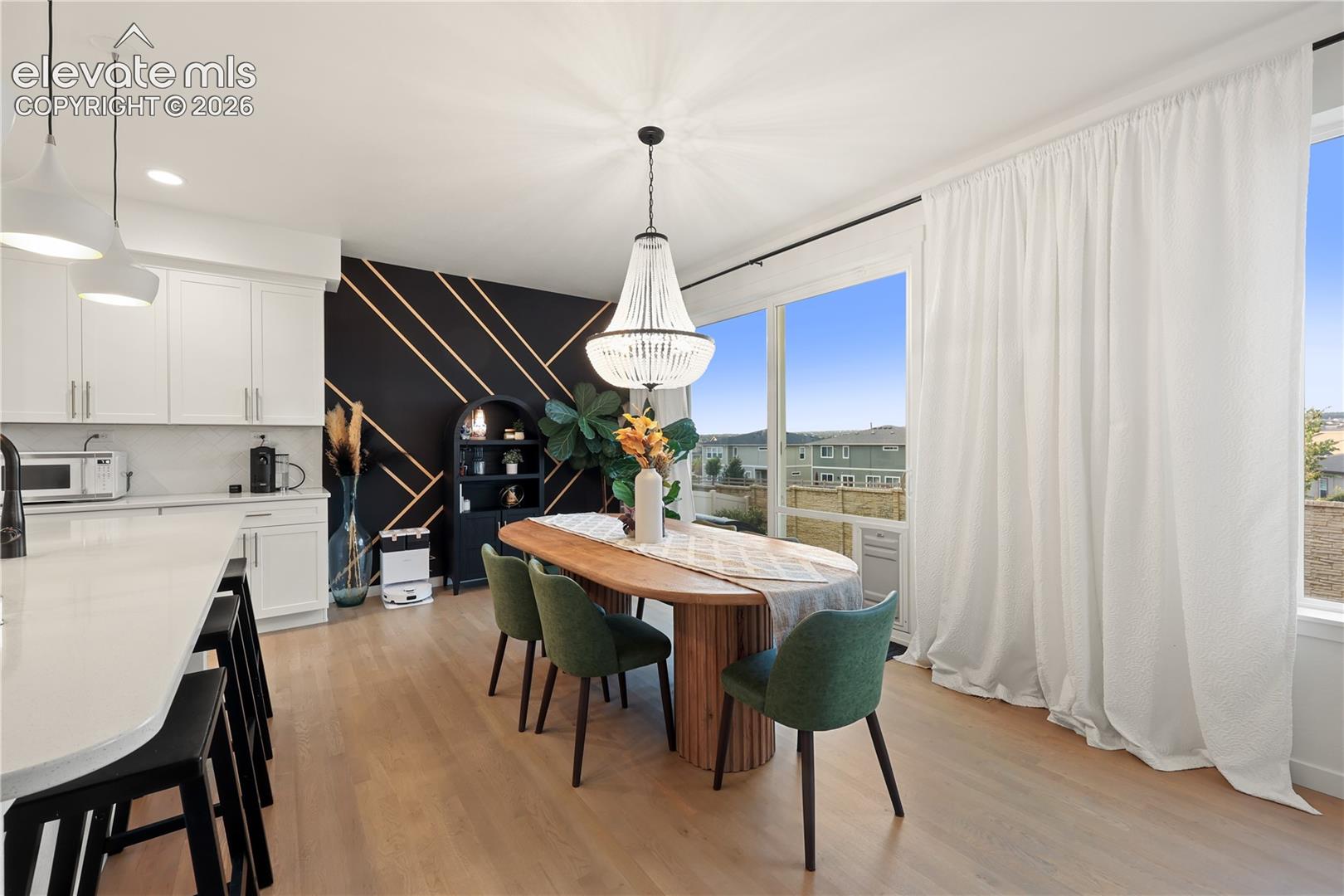 Photo 11 of 6538 Cumbre Vista Way, Colorado Springs