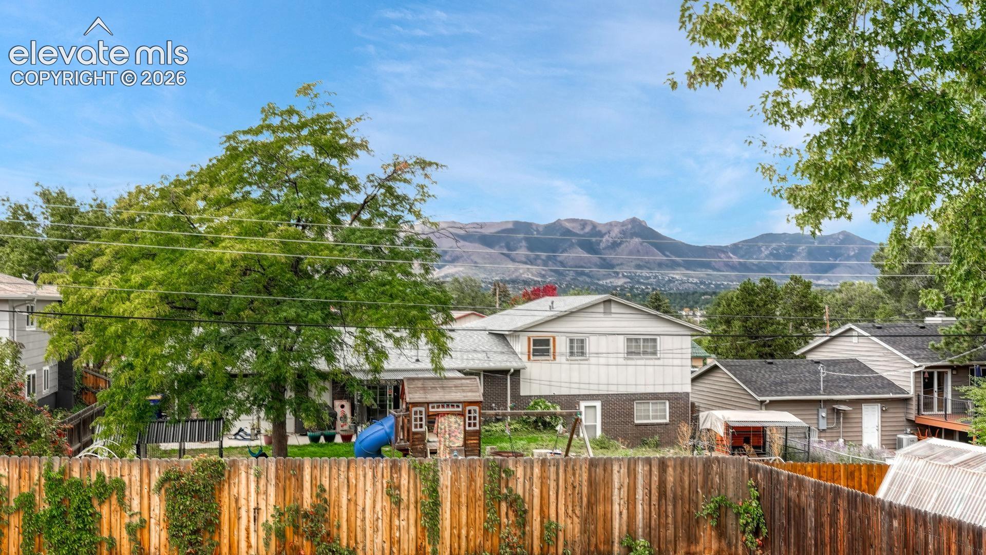 Fully fenced backyard!