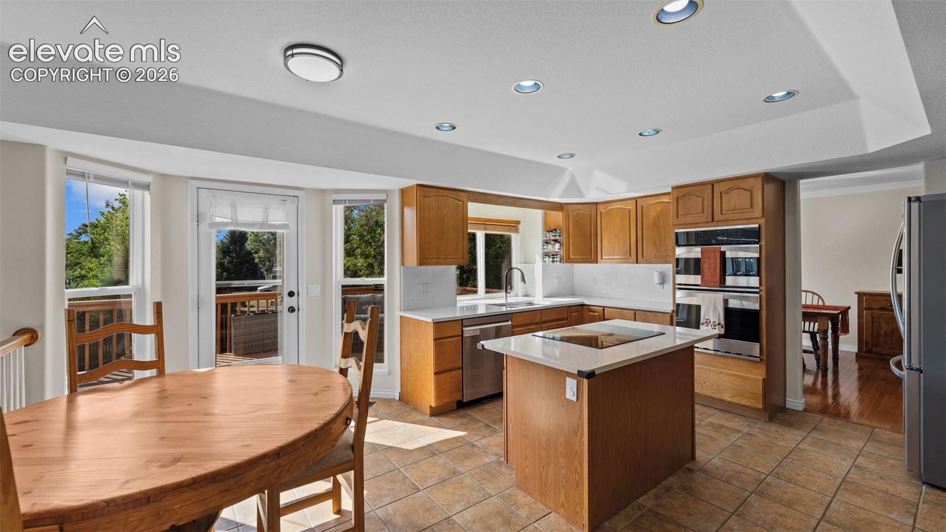 Photo 6 of 2405 Linenhall Court, Colorado Springs