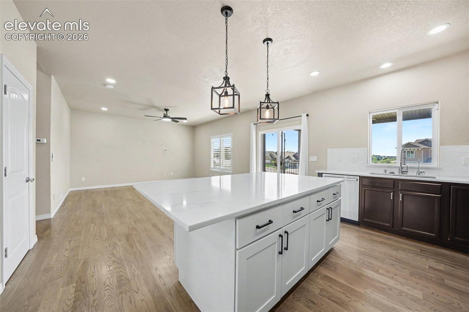 Photo 8 of 803 Deschutes Drive, Colorado Springs