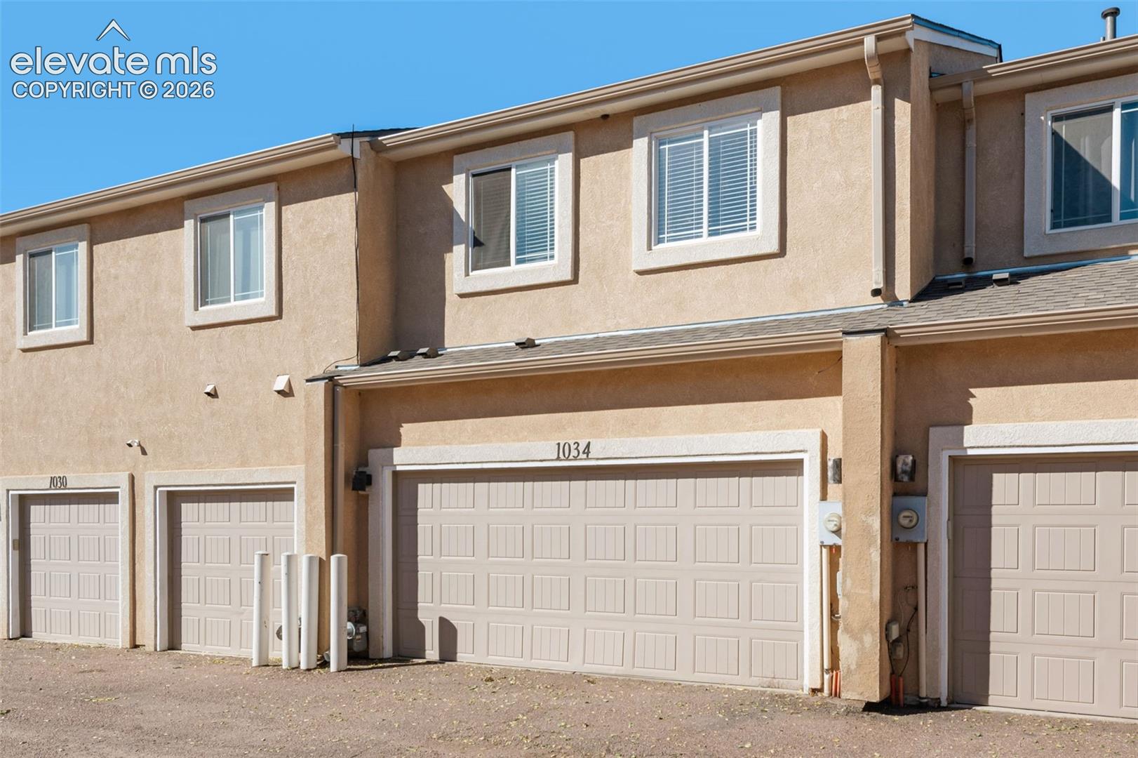 Attached 2 Car Garage
