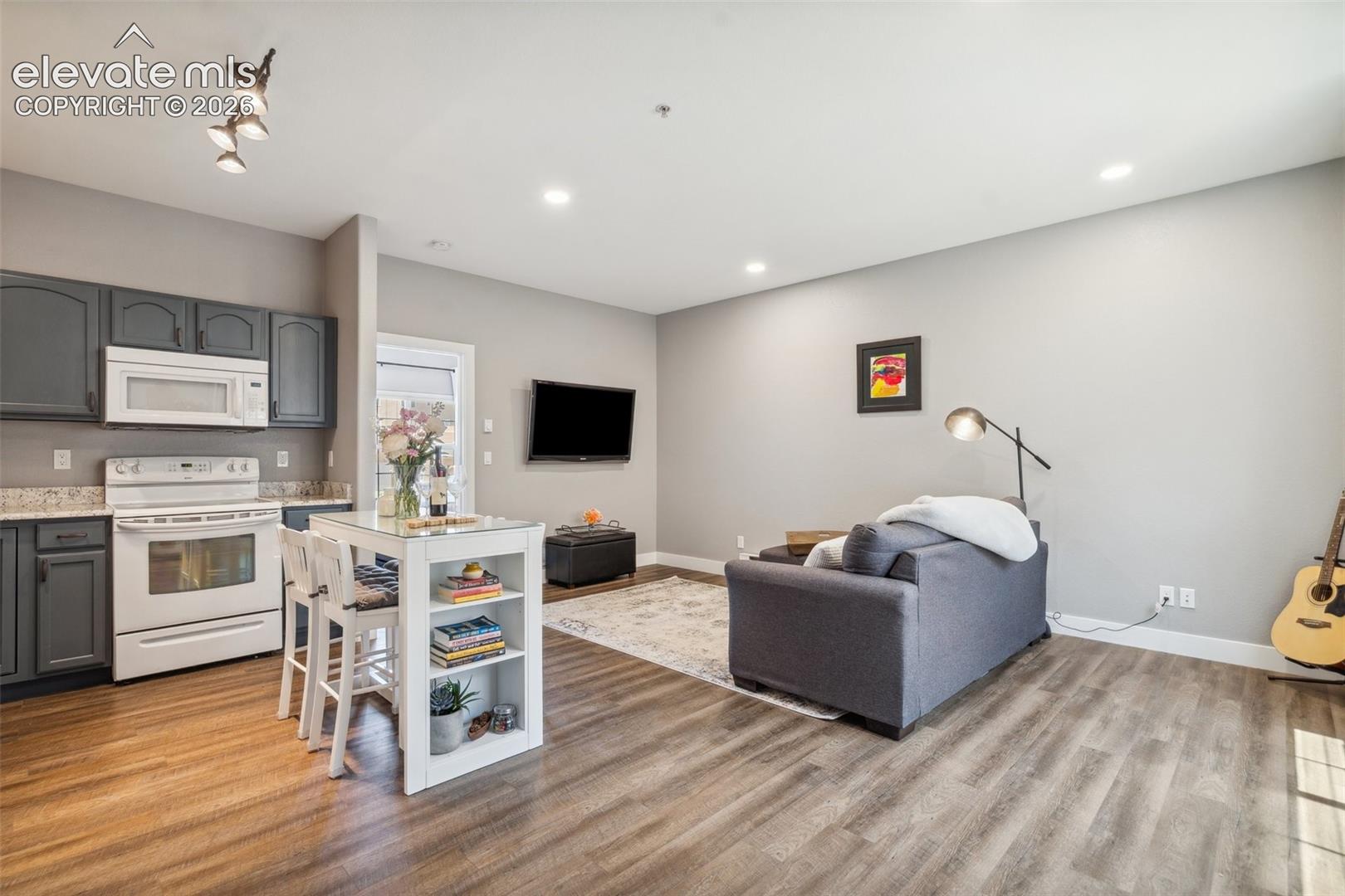 Apartment Above Garage