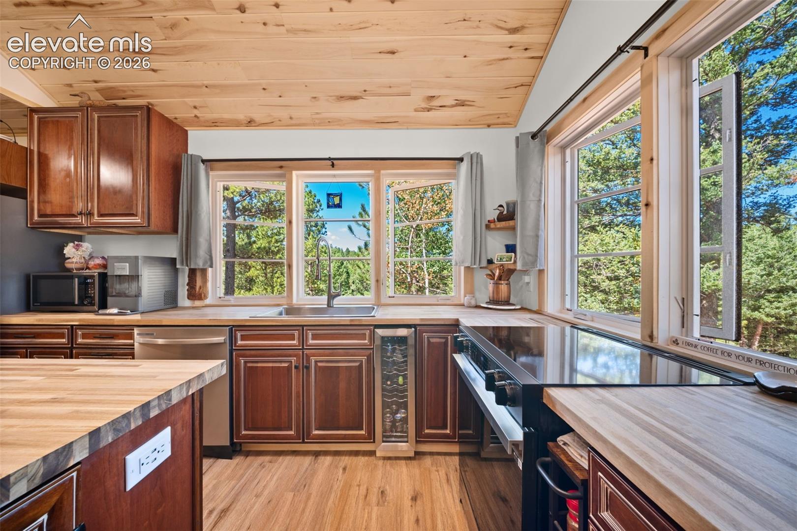 Main level kitchen 
