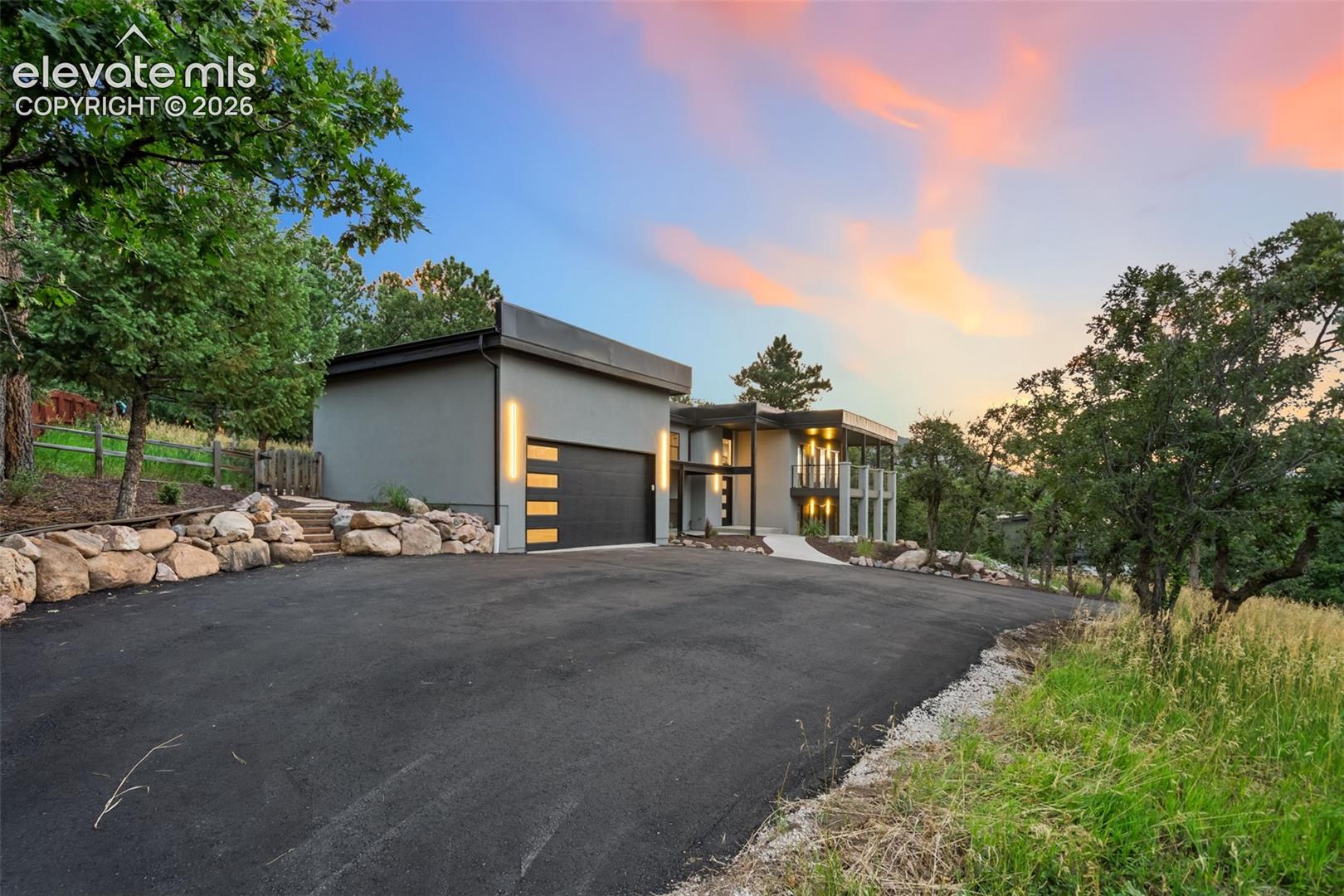 Photo 34 of 526 Penrose Boulevard, Colorado Springs