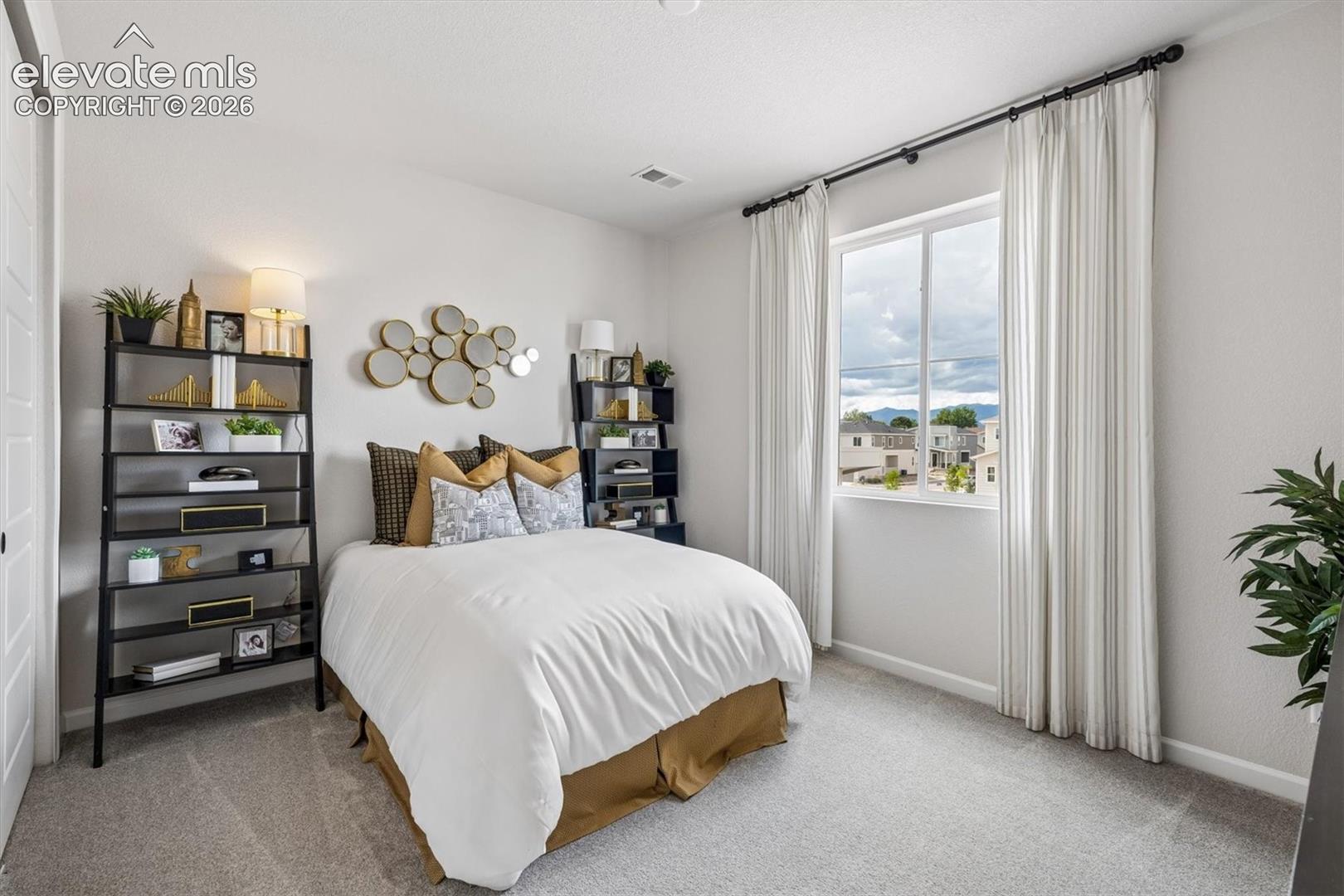Photo 13 of 2490 Hannah Ridge Drive, Colorado Springs
