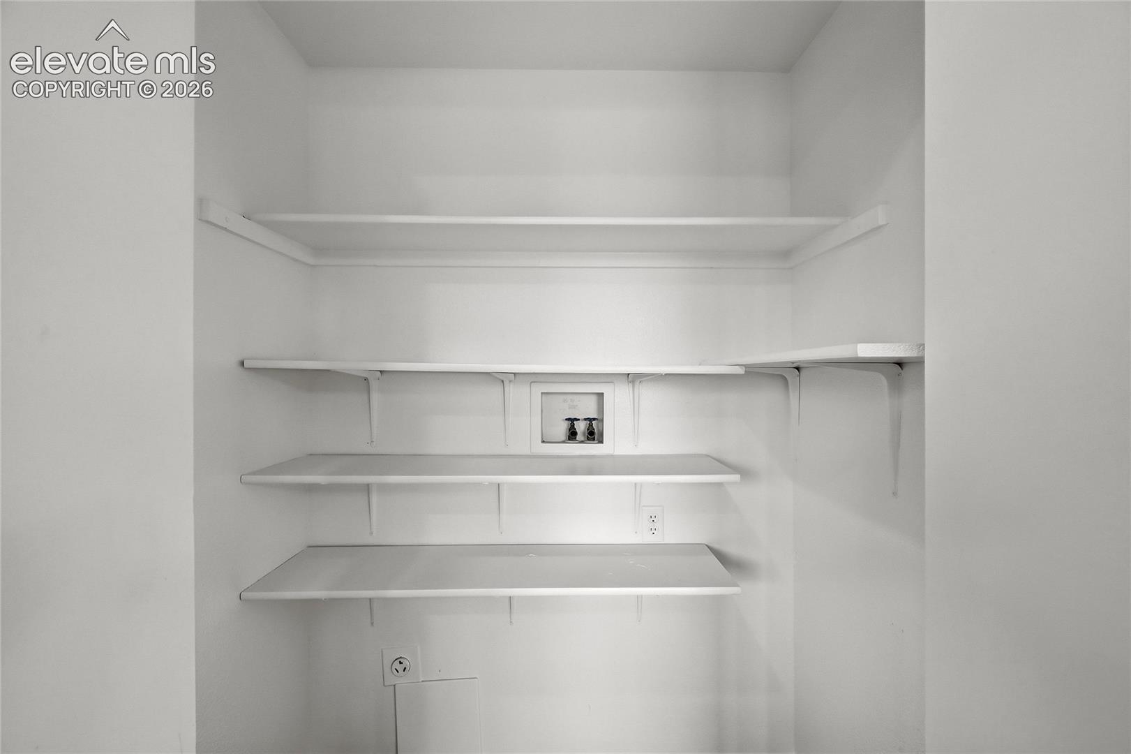 Kitchen pantry