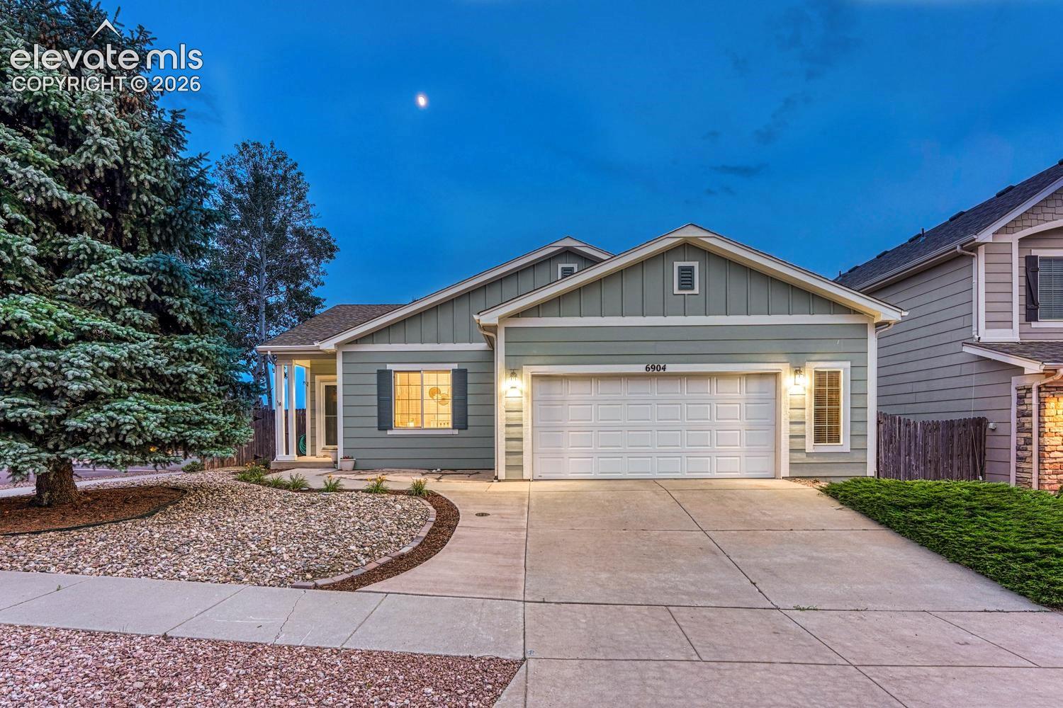 6904 Cobblecreek Dr, Colorado Springs, CO 80922